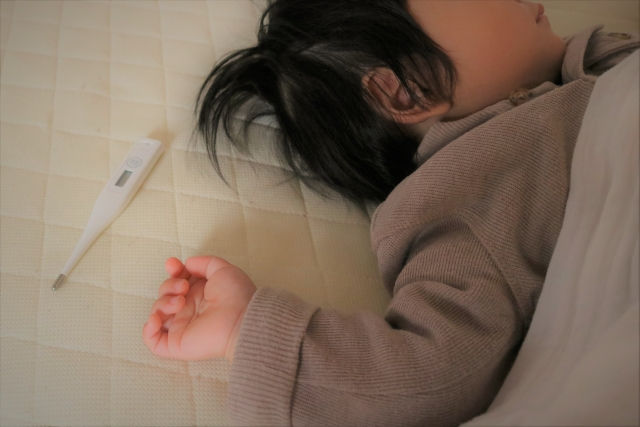 子供が冬に寝るときの暖房や服装はどうする 寝相が悪い子の対策 E関心