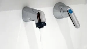 水道 ちょろちょろ