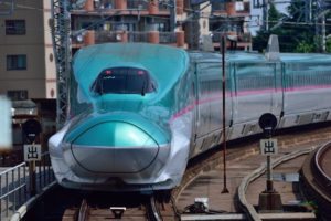 新幹線E2