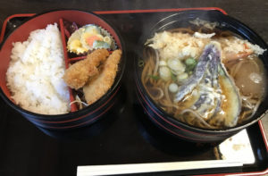 東京苑 - 天ぷらそば定食