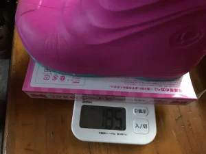 POOKIESのブーツの19/20cmの重さ